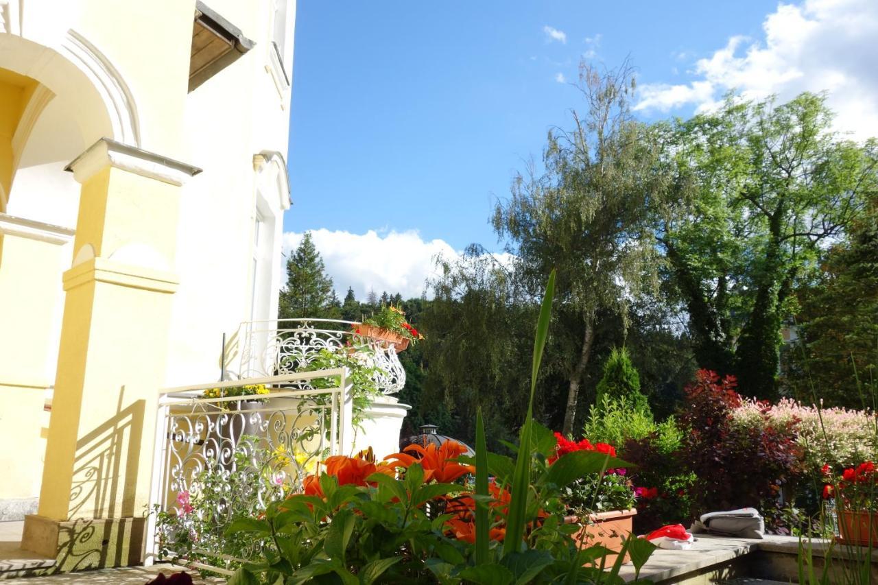 Villa Sonnenstrahl มาเรียอานซเกลาซนี ภายนอก รูปภาพ